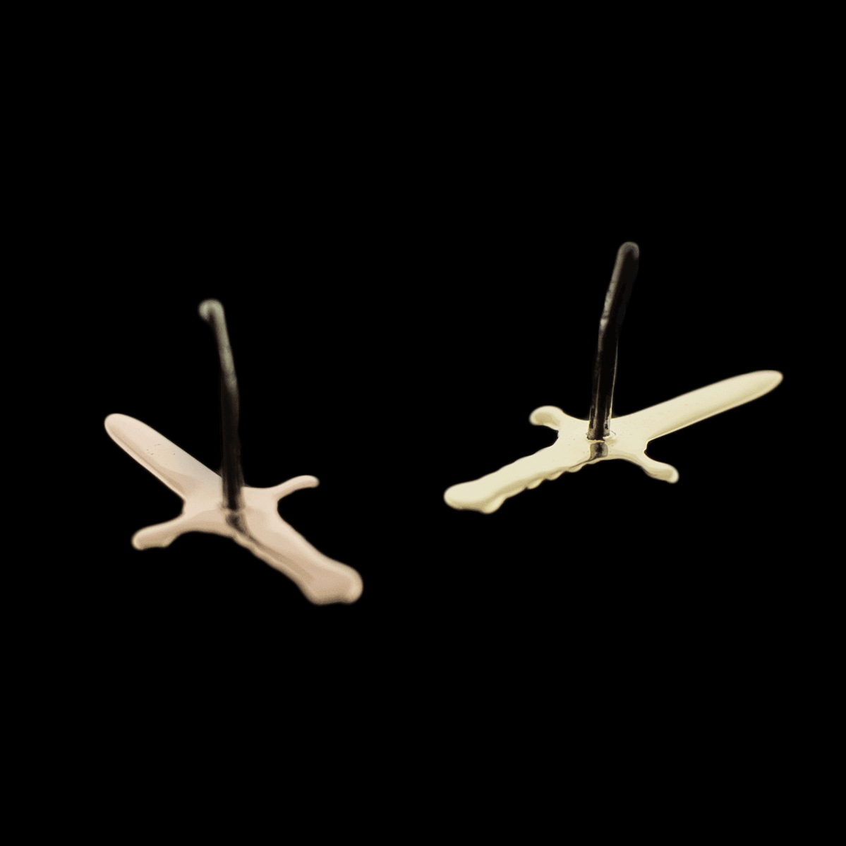 Siren's Fang - 14KT Gold Threadless End - Pierced Addiction