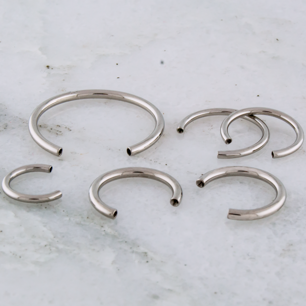10G Steel Horseshoe Post - Internally Threaded - Pierced Addiction