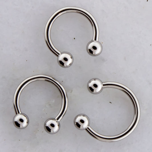 Steel Externally Threaded 12G Horseshoe - Pierced Addiction