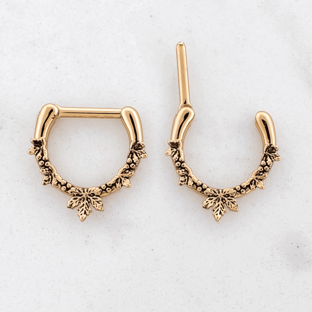 16G Rose Gold PVD Septum Clicker w/ Maple Leaf