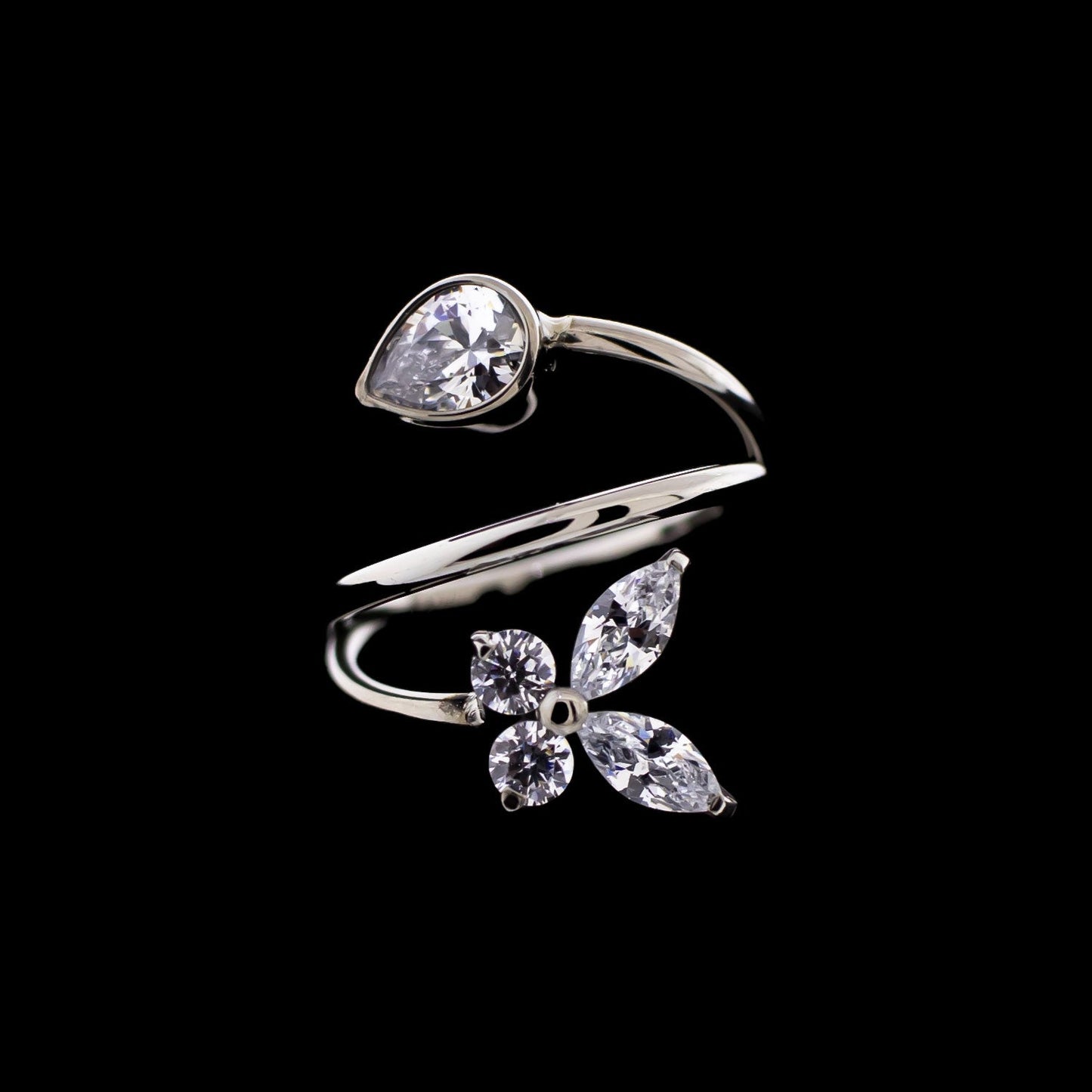Petunia- Titanium Hinged Segment Ring