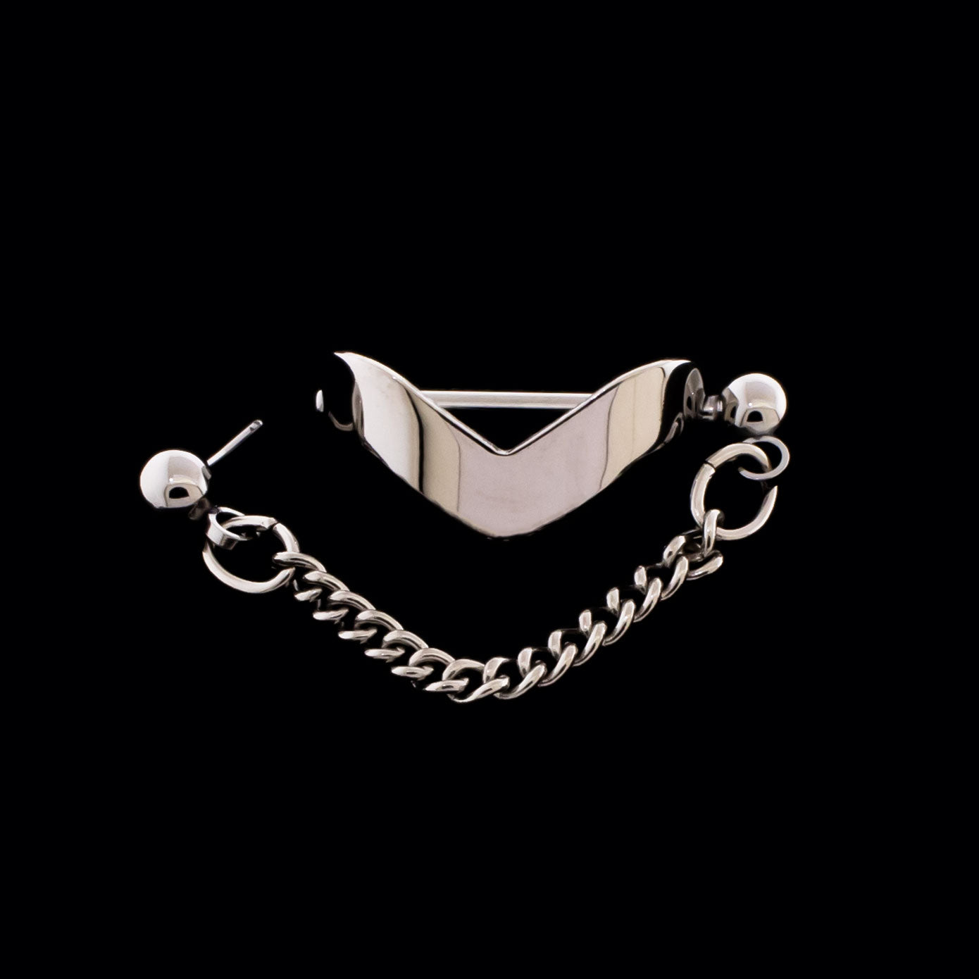 Threadless Nose Bridge V Cuff w/ Curb Chain