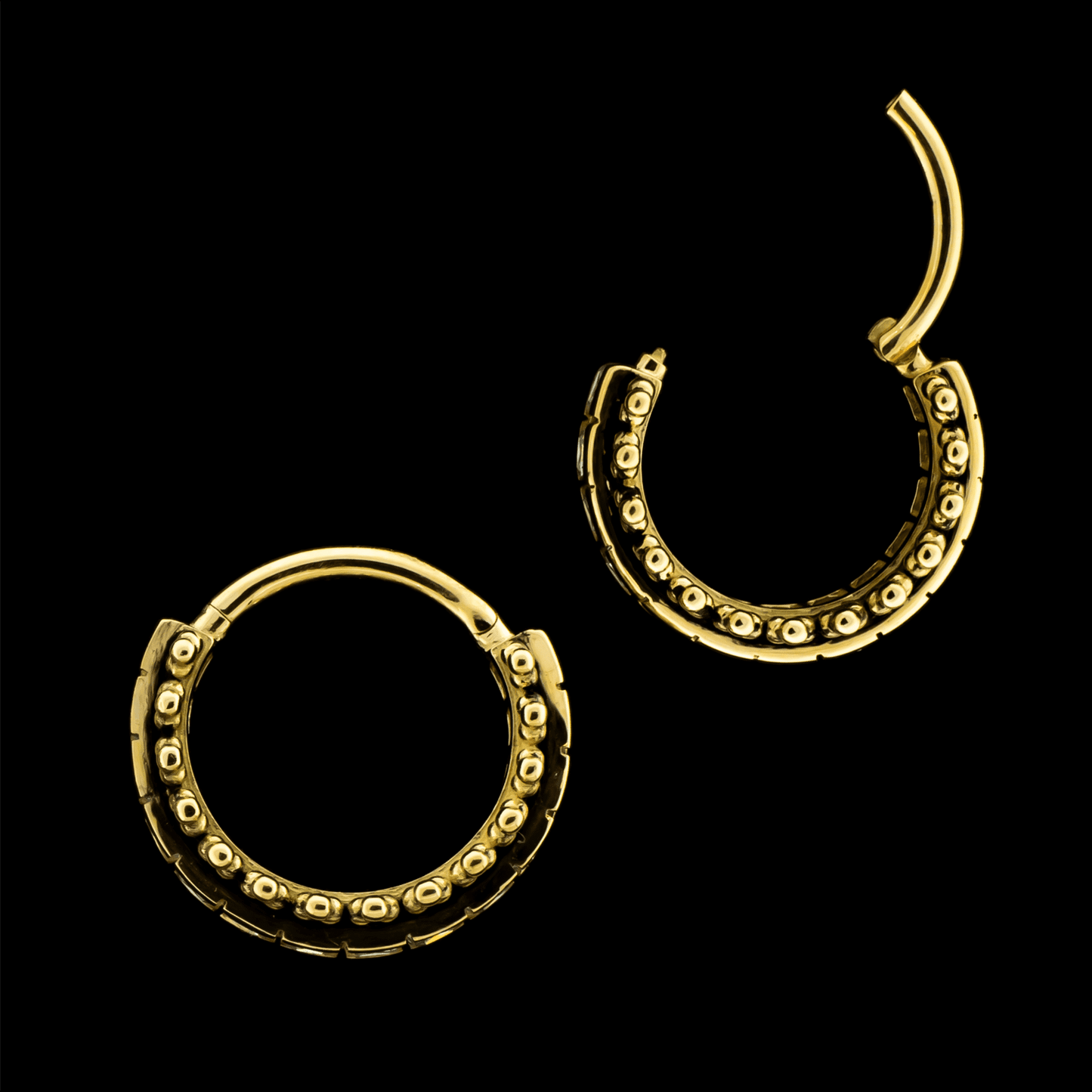 Nero- Hinged Conch Ring - Pierced Addiction