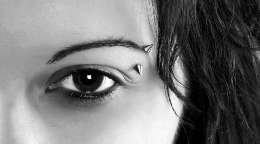 Titanium Threadless Ends: The Hypoallergenic Jewelry Every Piercing Lover Needs