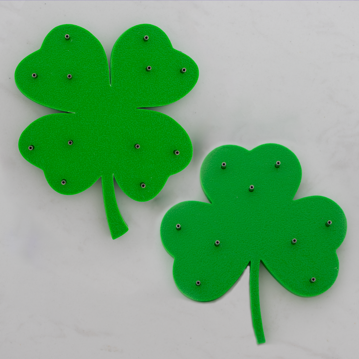 Clover Jewelry Display – Holds 9-12 Replacement Ends