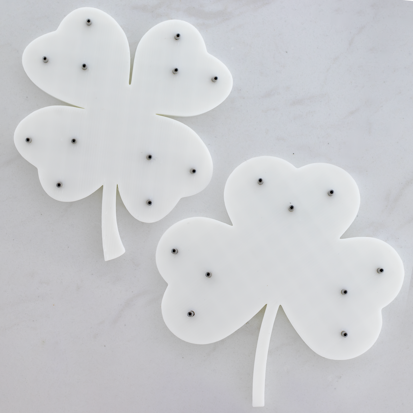 Clover Jewelry Display – Holds 9-12 Replacement Ends