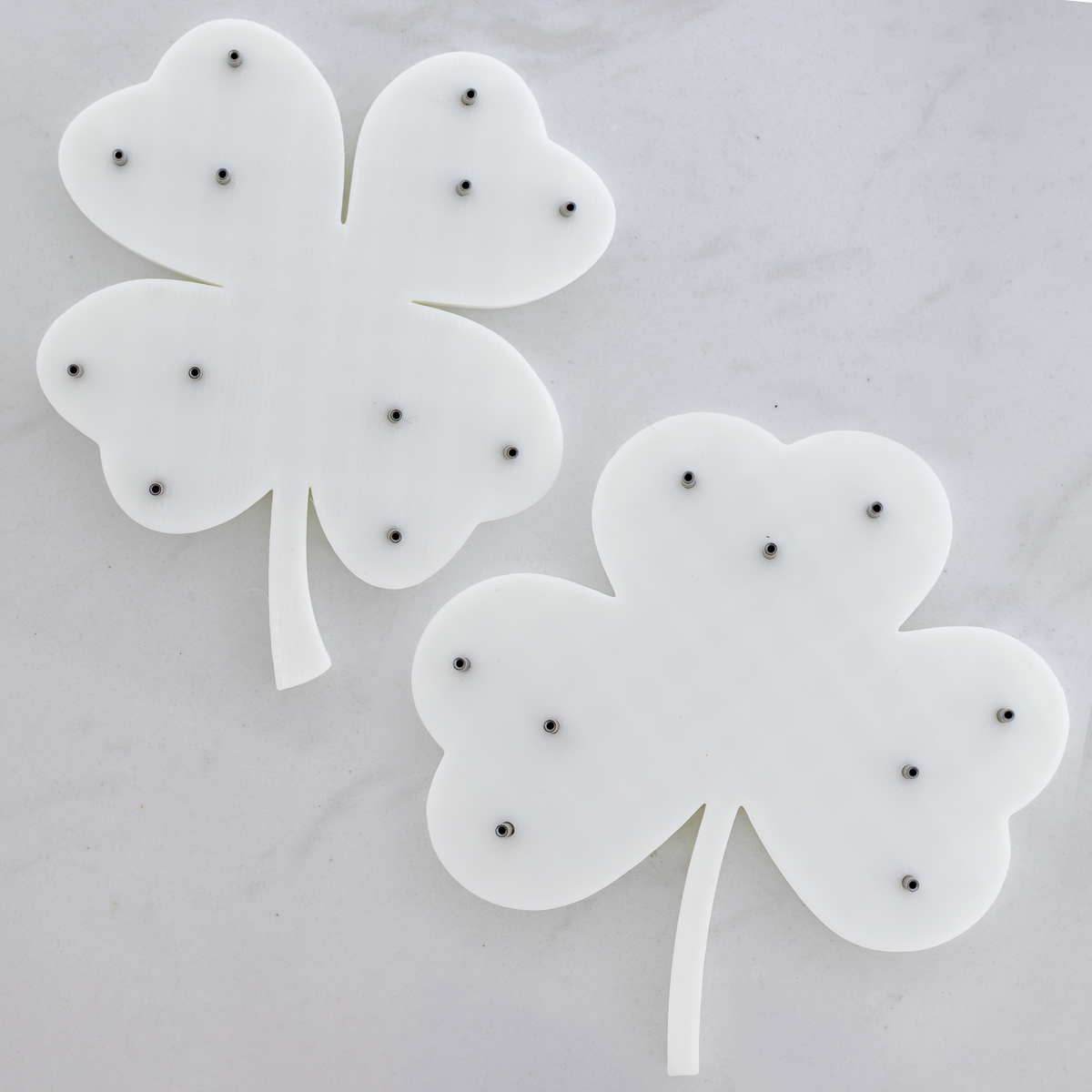 Clover Jewelry Display – Holds 9-12 Replacement Ends