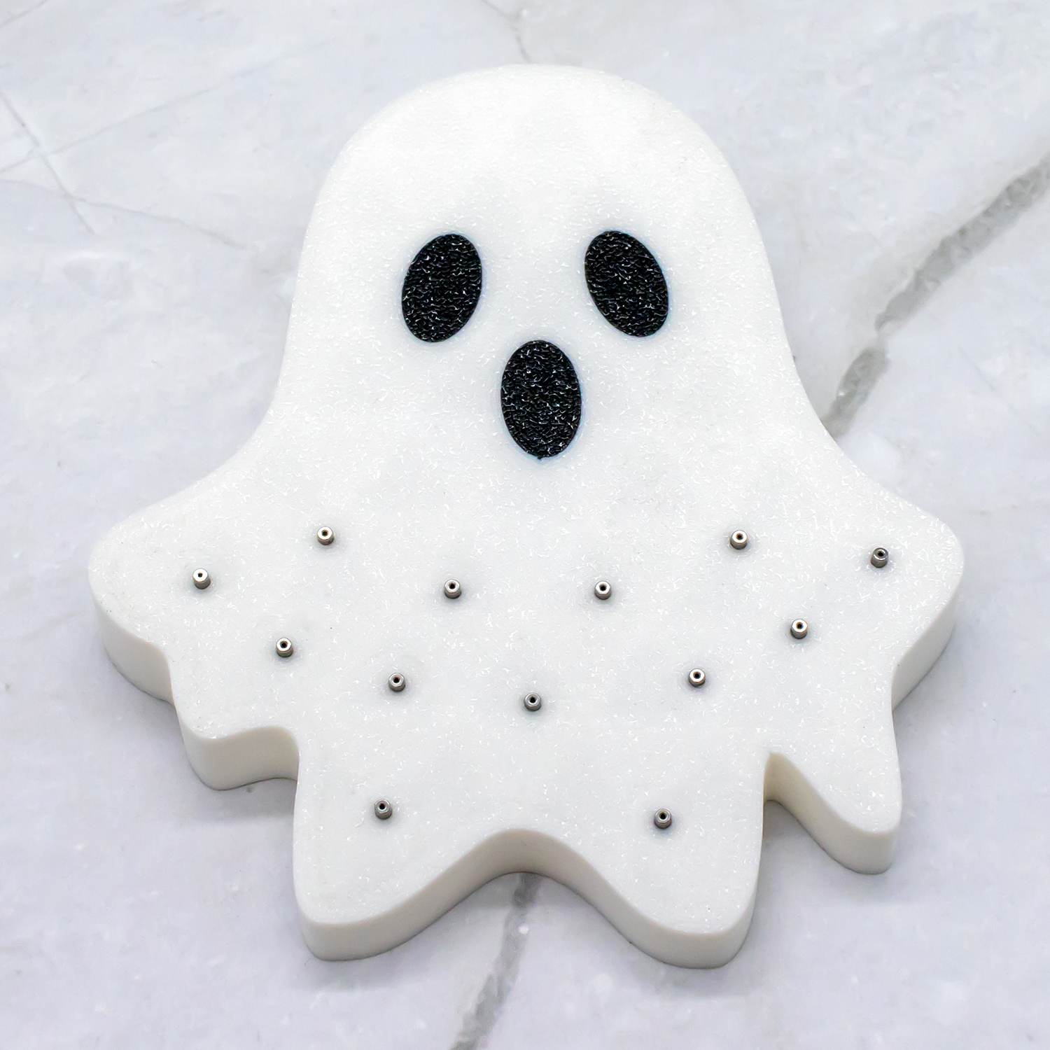 Ghost Jewelry Display – Holds 13 Replacement Ends