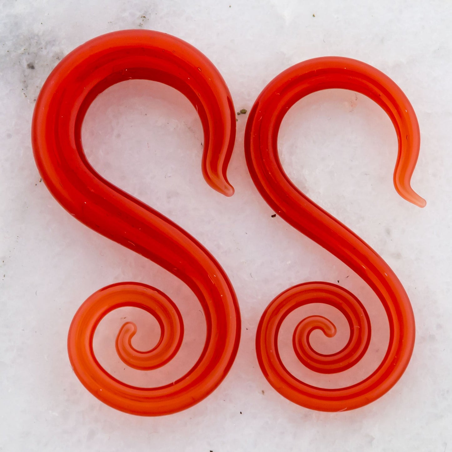 Electric Red Borosilicate Glass Seahorse Ear Hangers – 8G-2G - Pierced Addiction