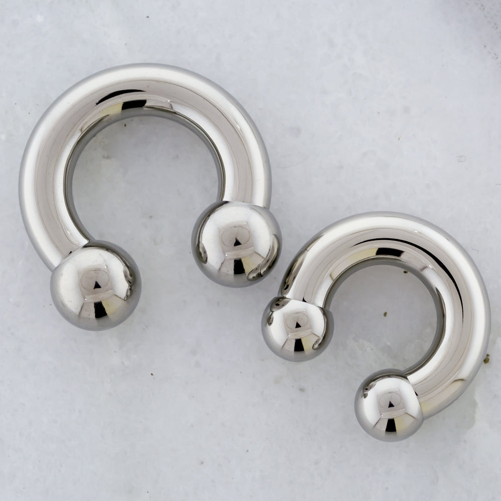 2G Steel Horseshoe - Internally Threaded - Pierced Addiction