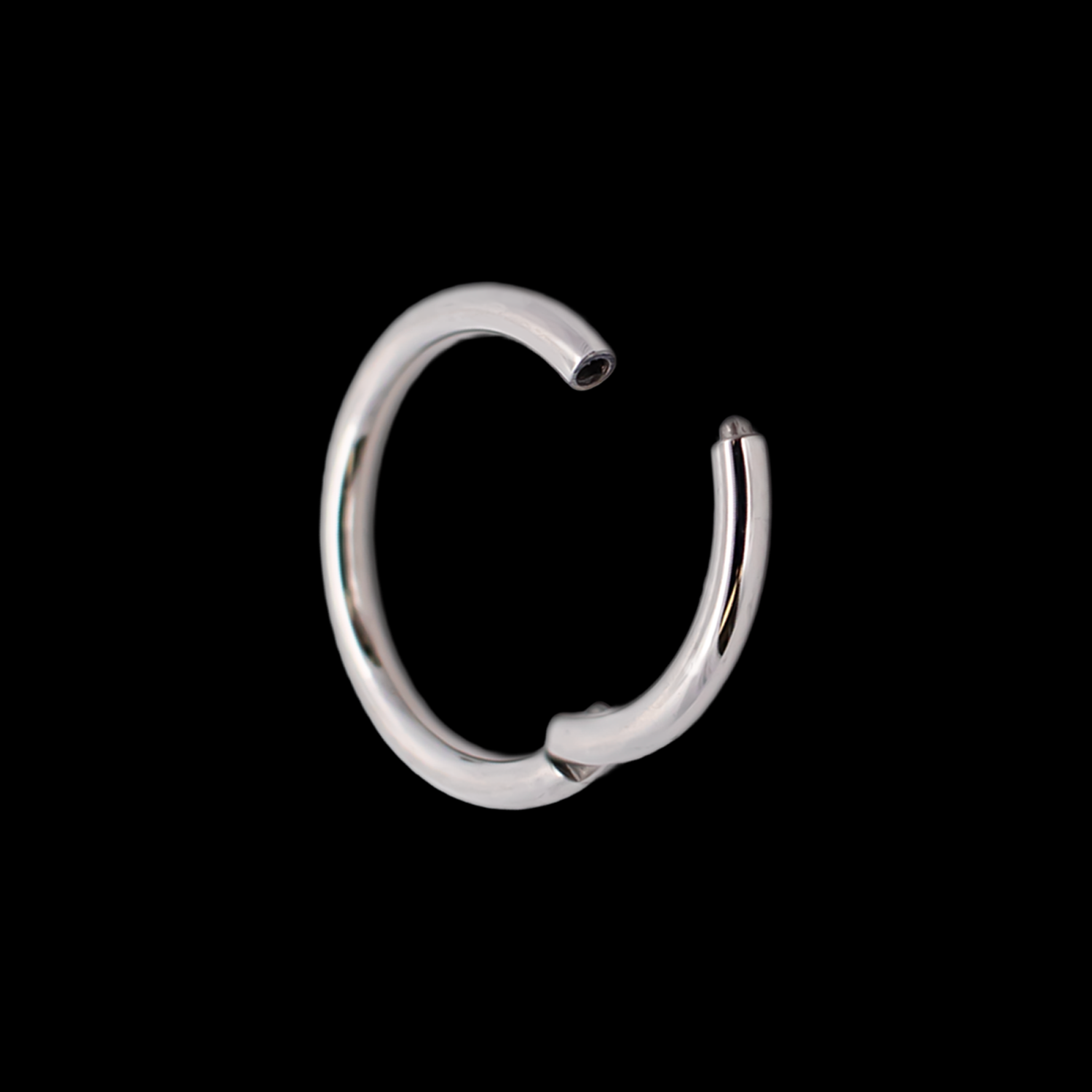 Niobium Hinged Rings