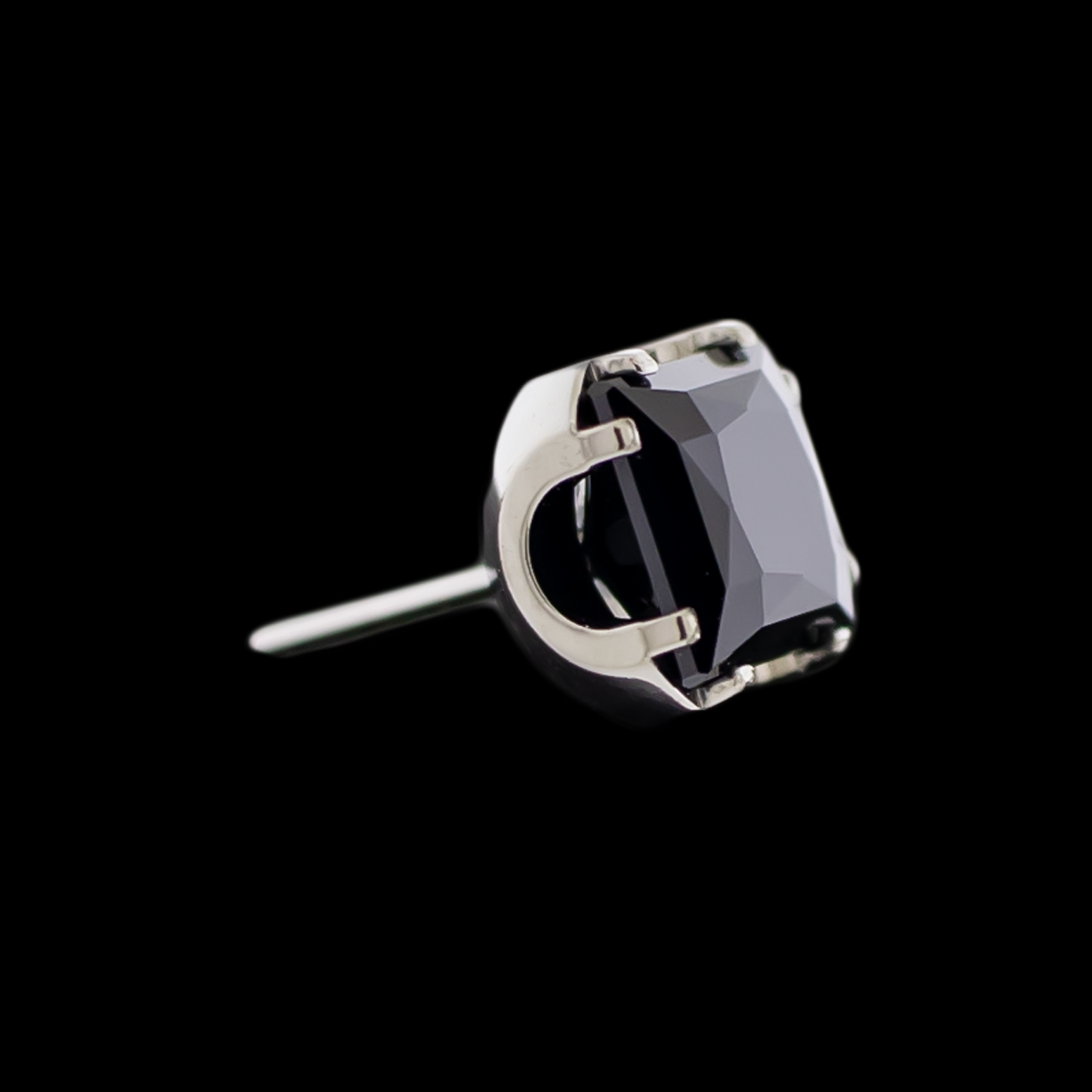 Axel - Square Prong Set Low Profile End - Khrysos Jewelry