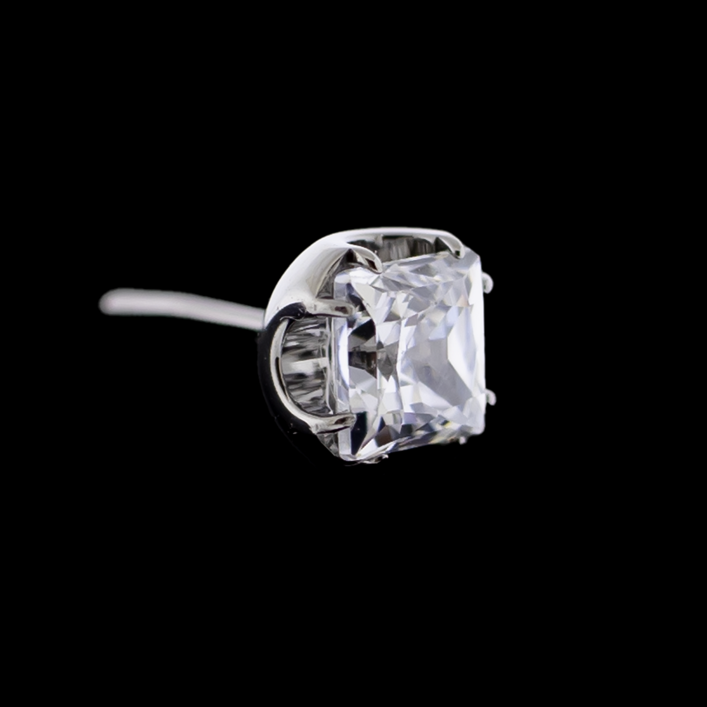Axel - Square Prong Set Low Profile End - Khrysos Jewelry