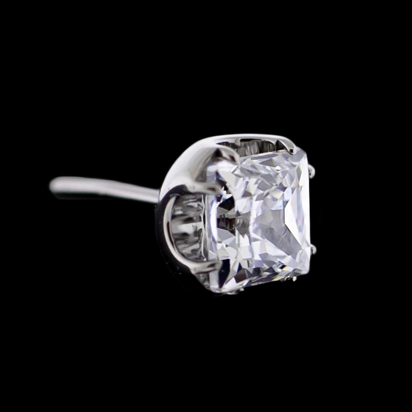 Axel - Square Prong Set Low Profile End - Khrysos Jewelry