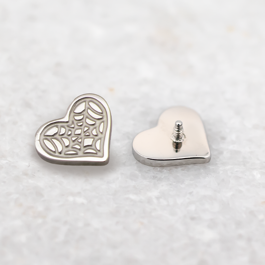 16G/18G Steel Internally Threaded Spider Web Heart End