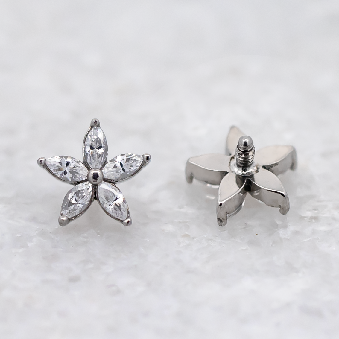 16G/18G Steel Internally Threaded Five-Marquise Flower End