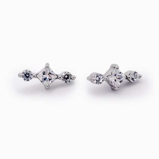 Steel Internally Threaded End -  2 Round CZ And Square 16G