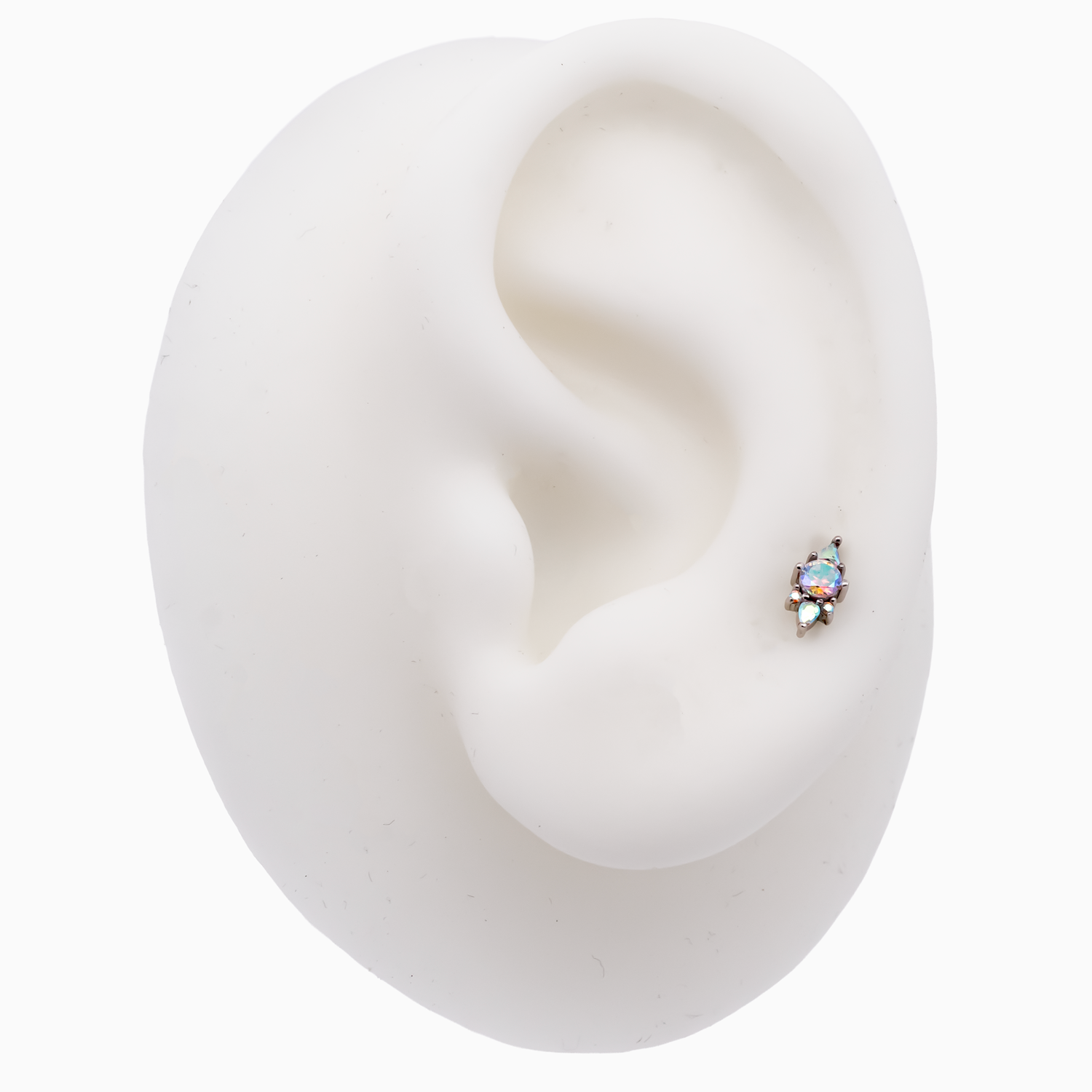 Steel Internally Threaded End with Round & Trillion Cluster – 16G