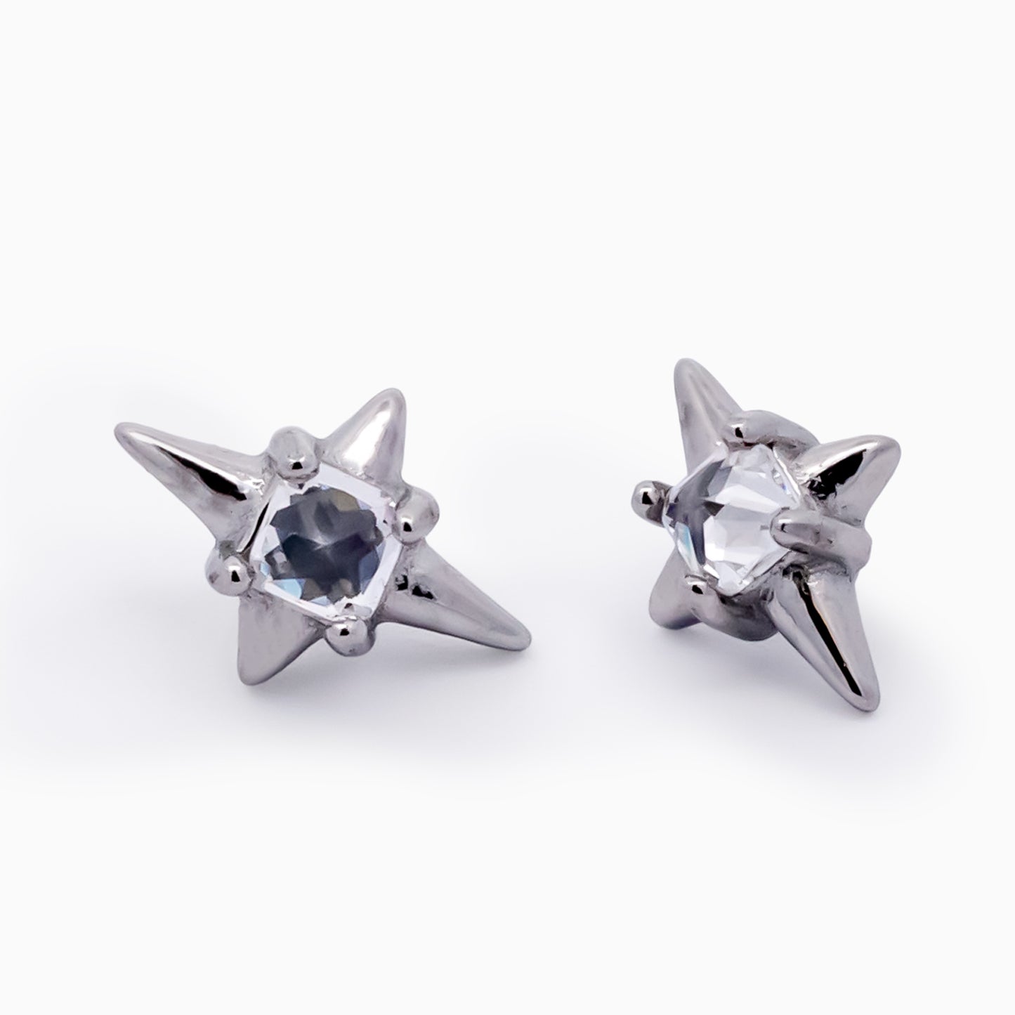 Steel Internally Threaded 4 Point Star with Square White CZ End - 16G