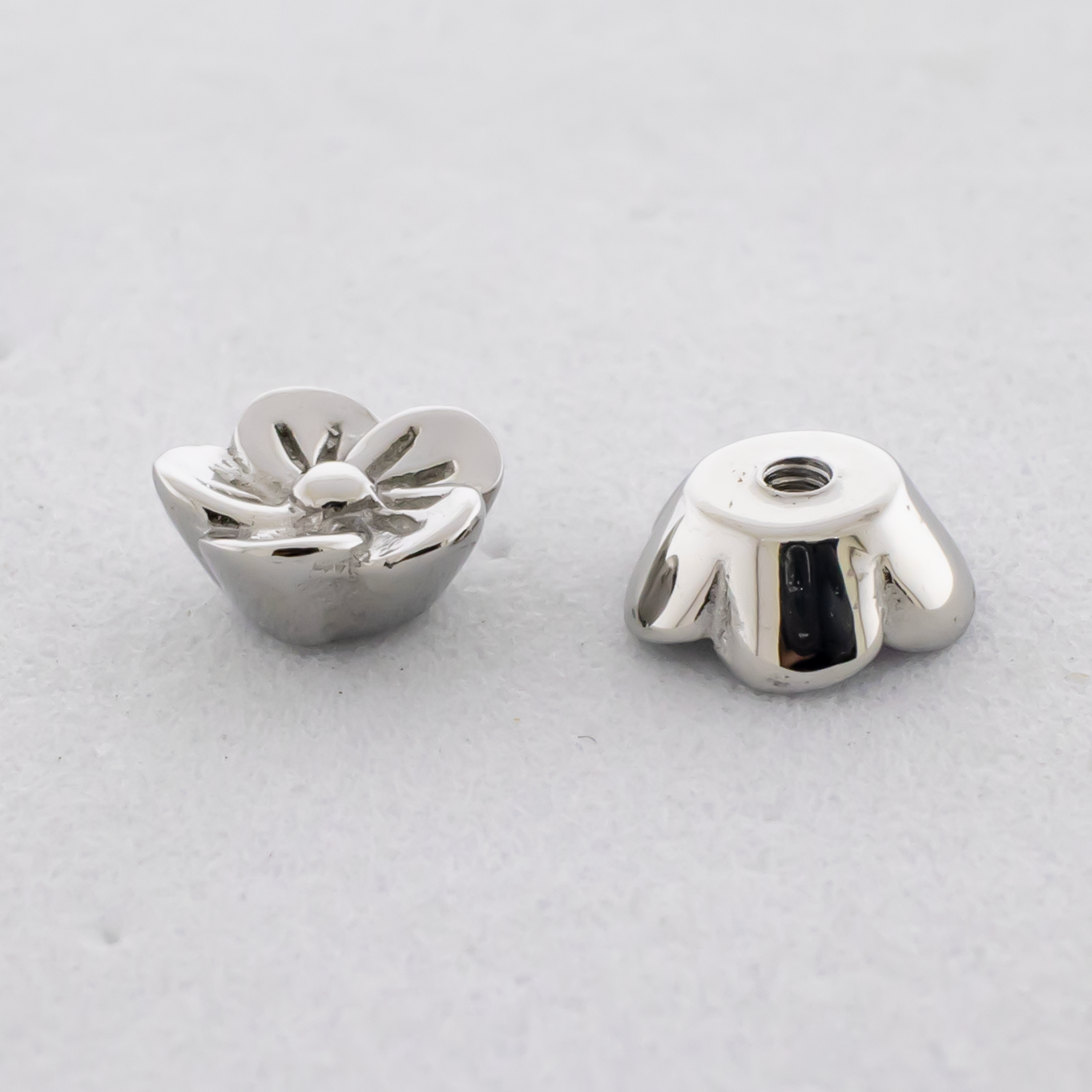 Steel Externally Threaded End - Blossom Flower 16G