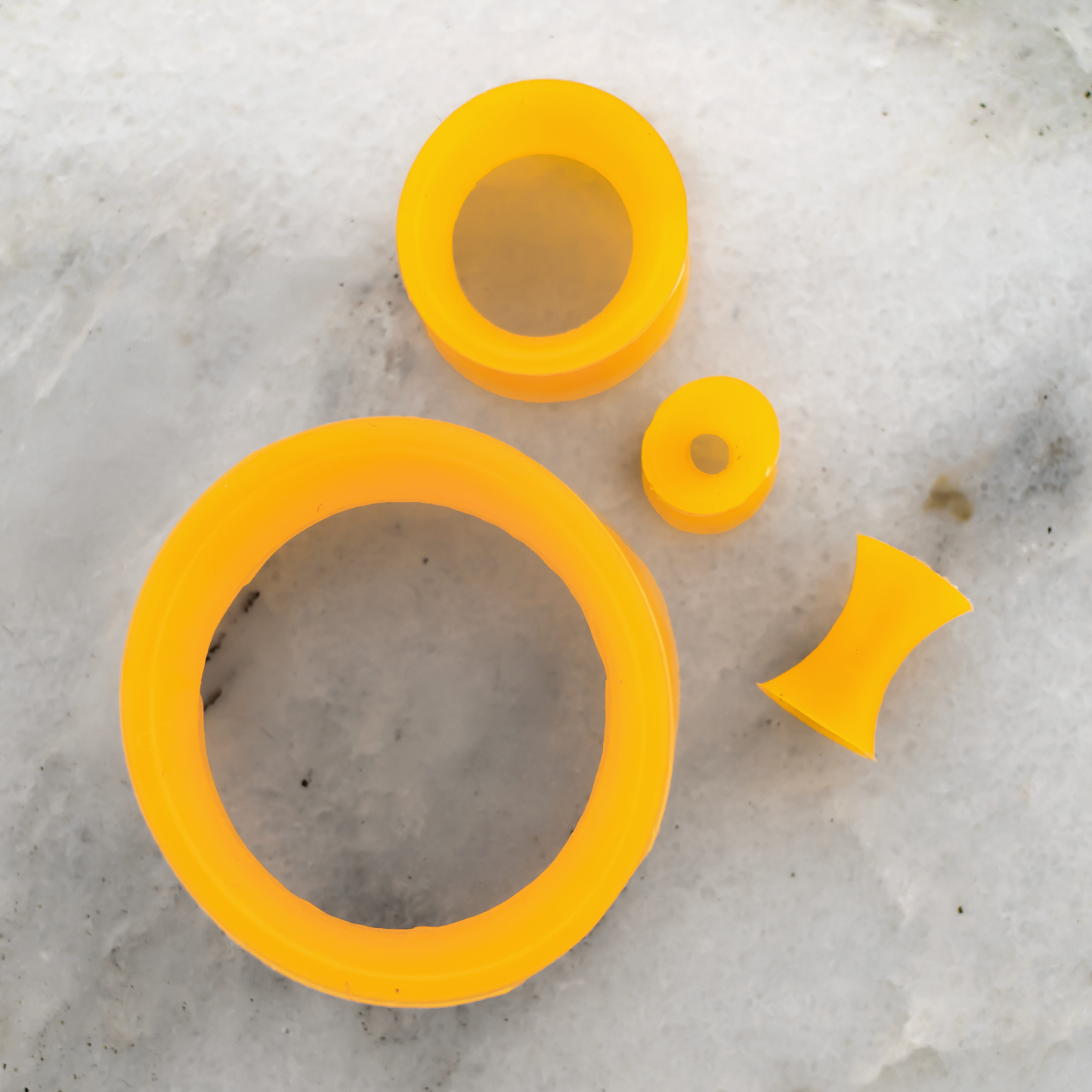 Silicone Double Flare Tunnels - Orange - 6g - 2"