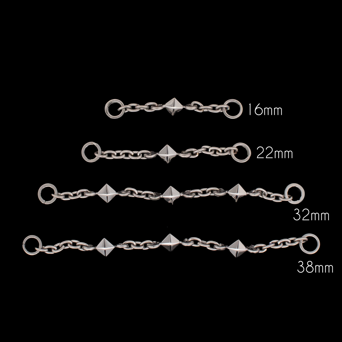 Manon - Pyramid Chain - Pierced Addiction