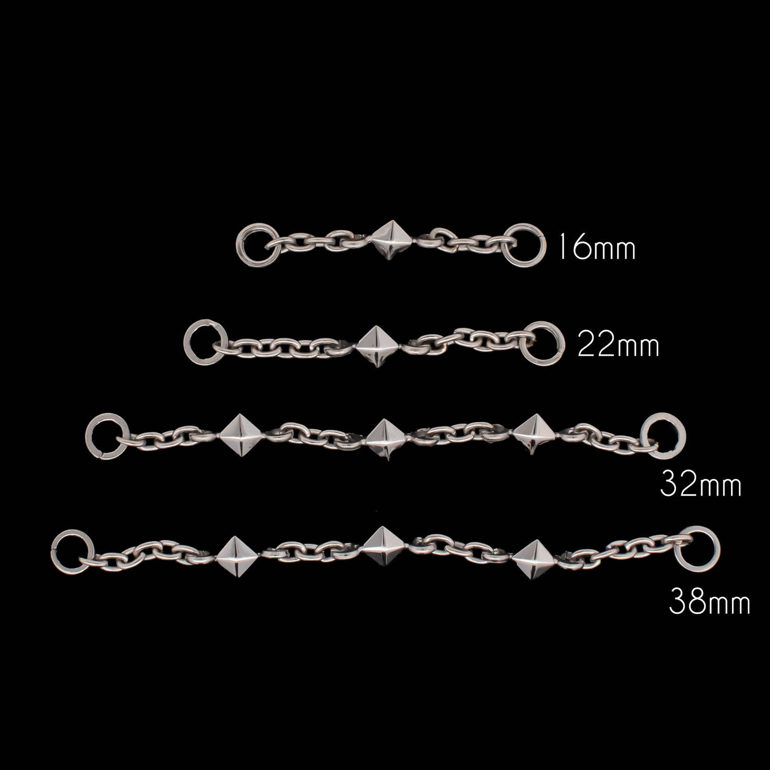 Manon - Pyramid Chain - Pierced Addiction