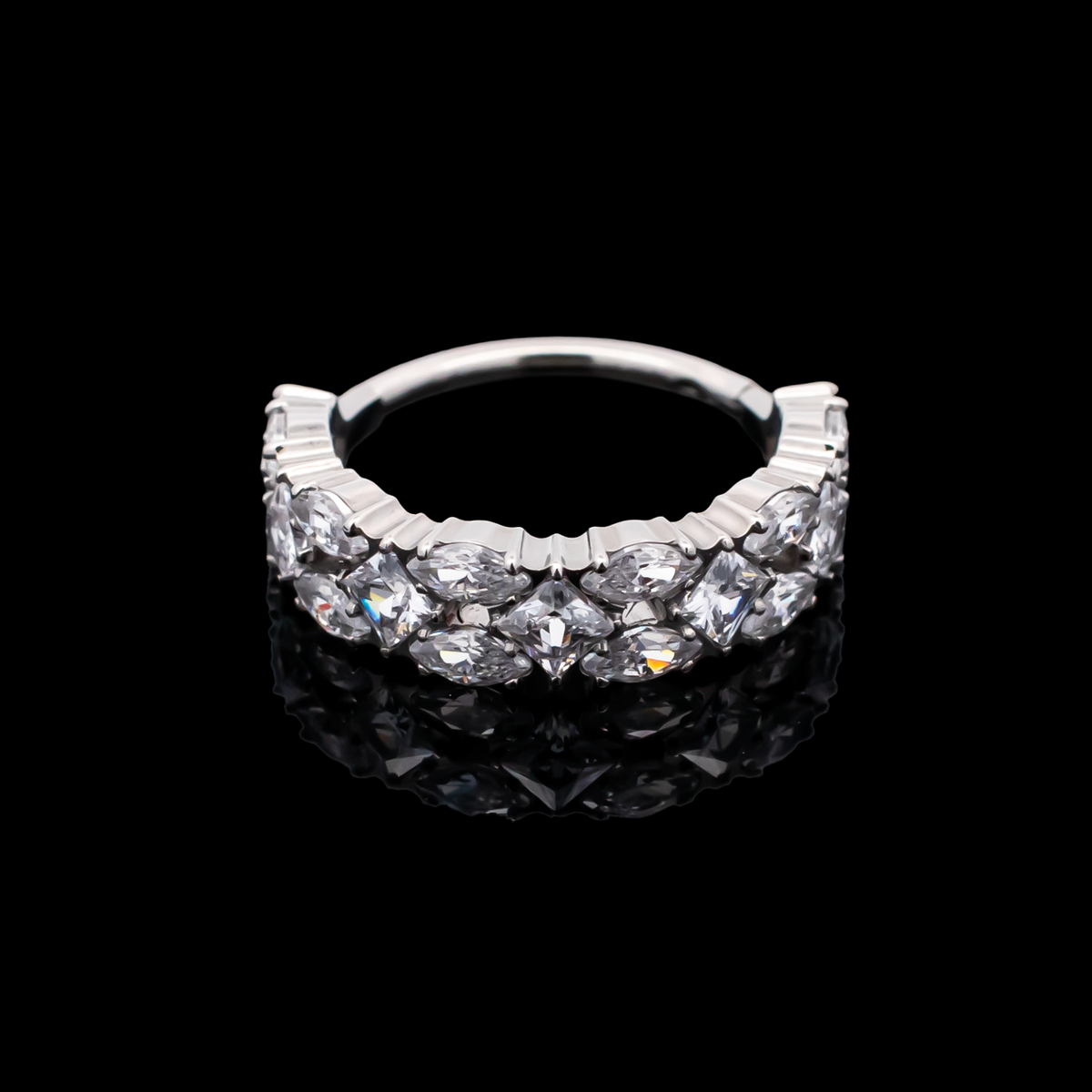 Anastasia - Hinged Ring
