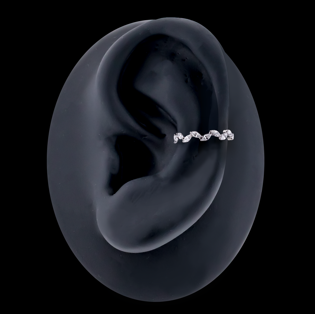 Adeline - Hinged Ring