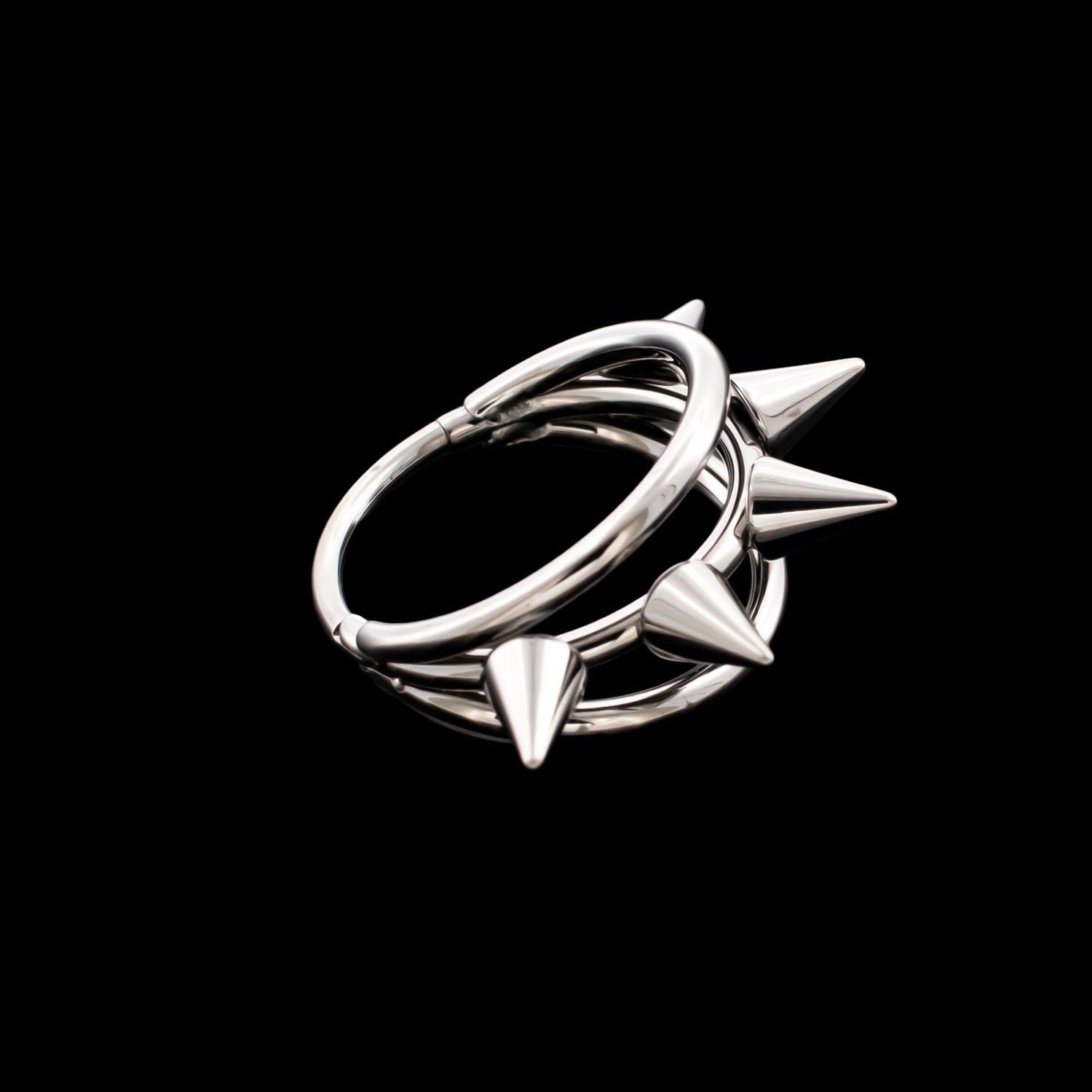 Theo - Hinged Ring