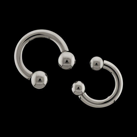 4G Titanium Horseshoe - Internally Threaded - Khrysos Jewelry