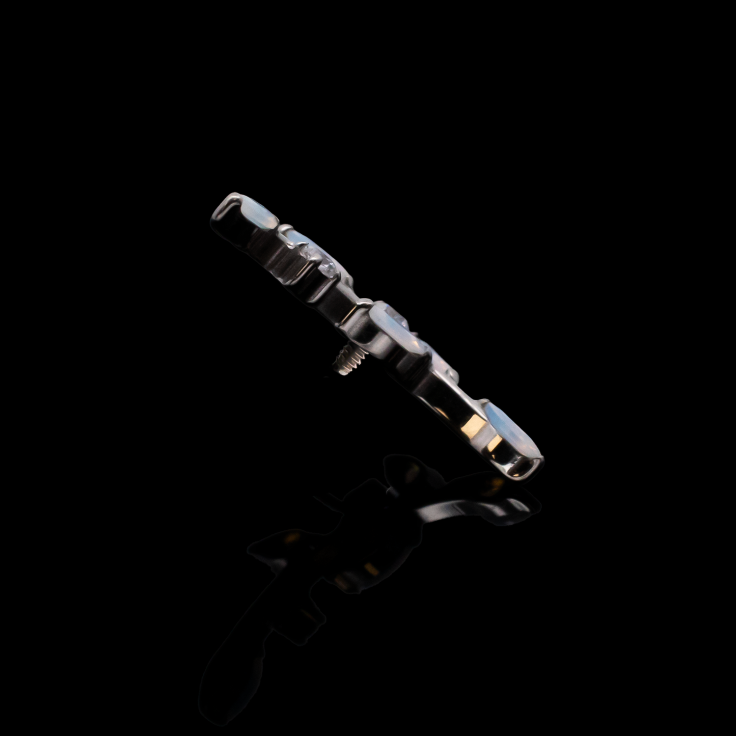 Auralyn - 16G Internally Threaded End