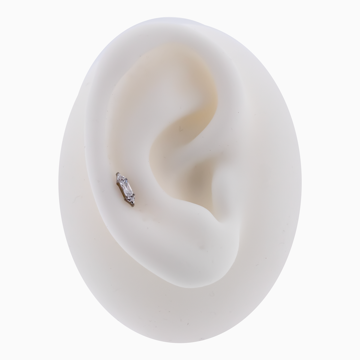 Titanium Internally Threaded 2 Trillion & Baguette CZ End – 16G