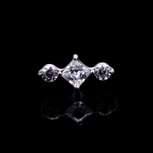 Margaux - 16G Internally Threaded End
