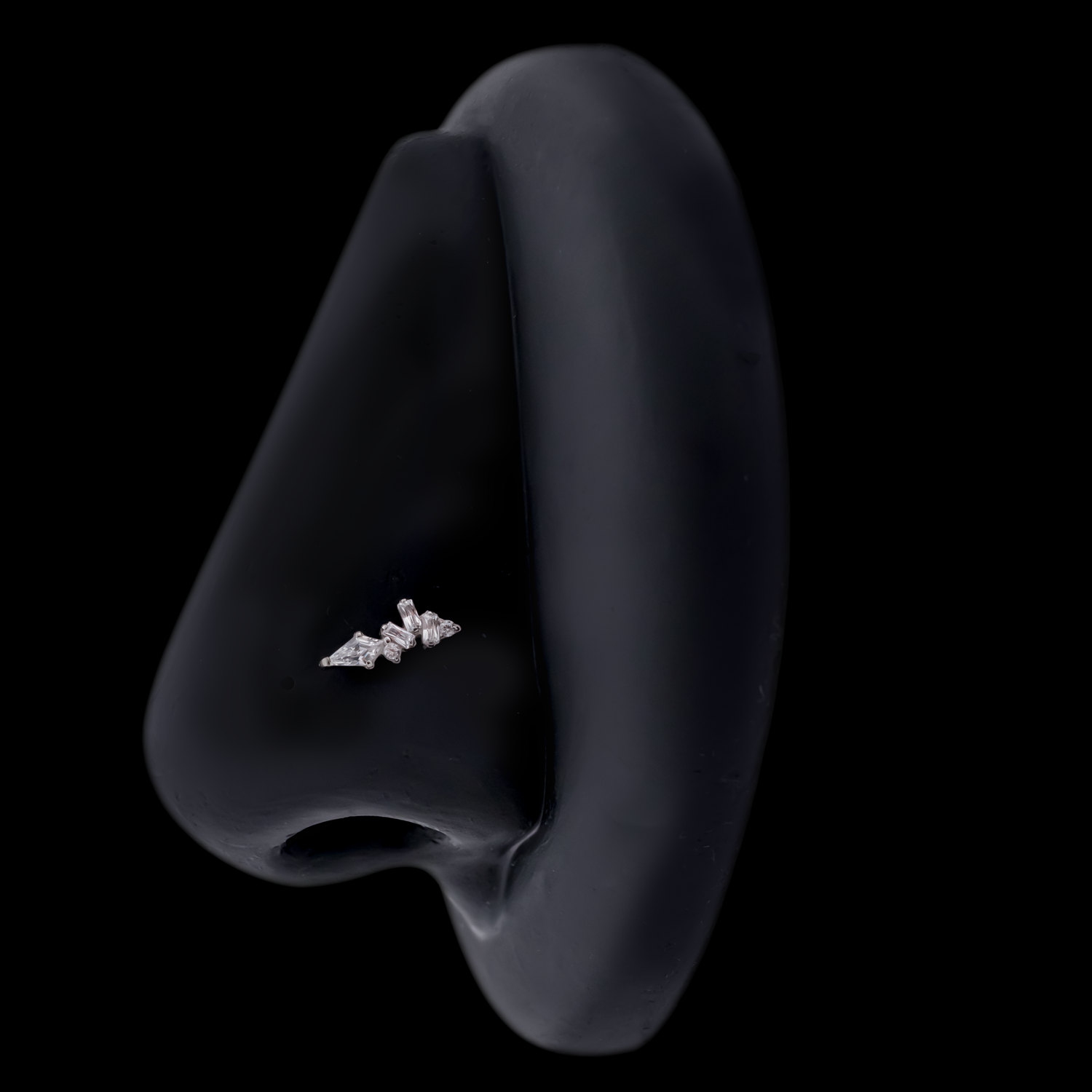Emilia - 16G Internally Threaded End