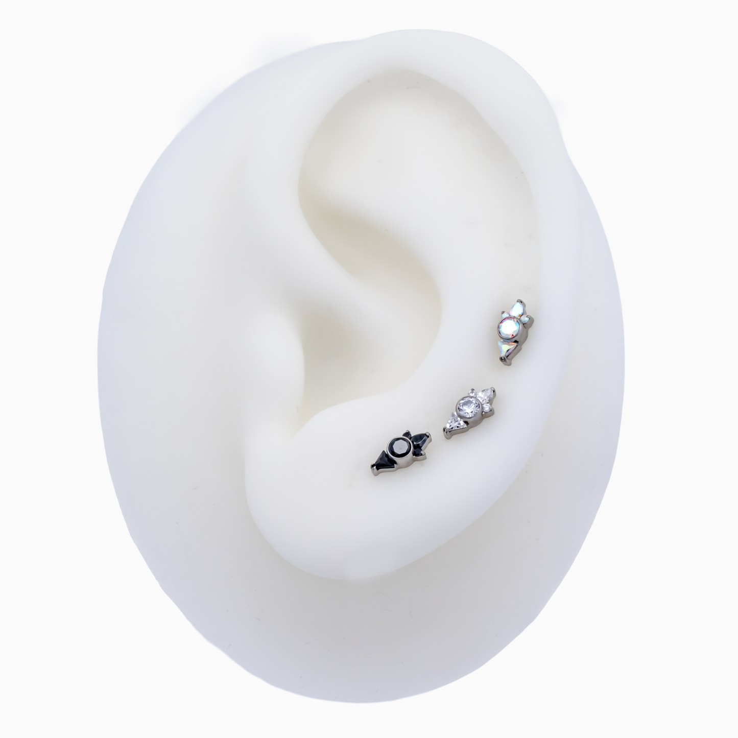 Steel Internally Threaded End with Round & Trillion Cluster – 16G