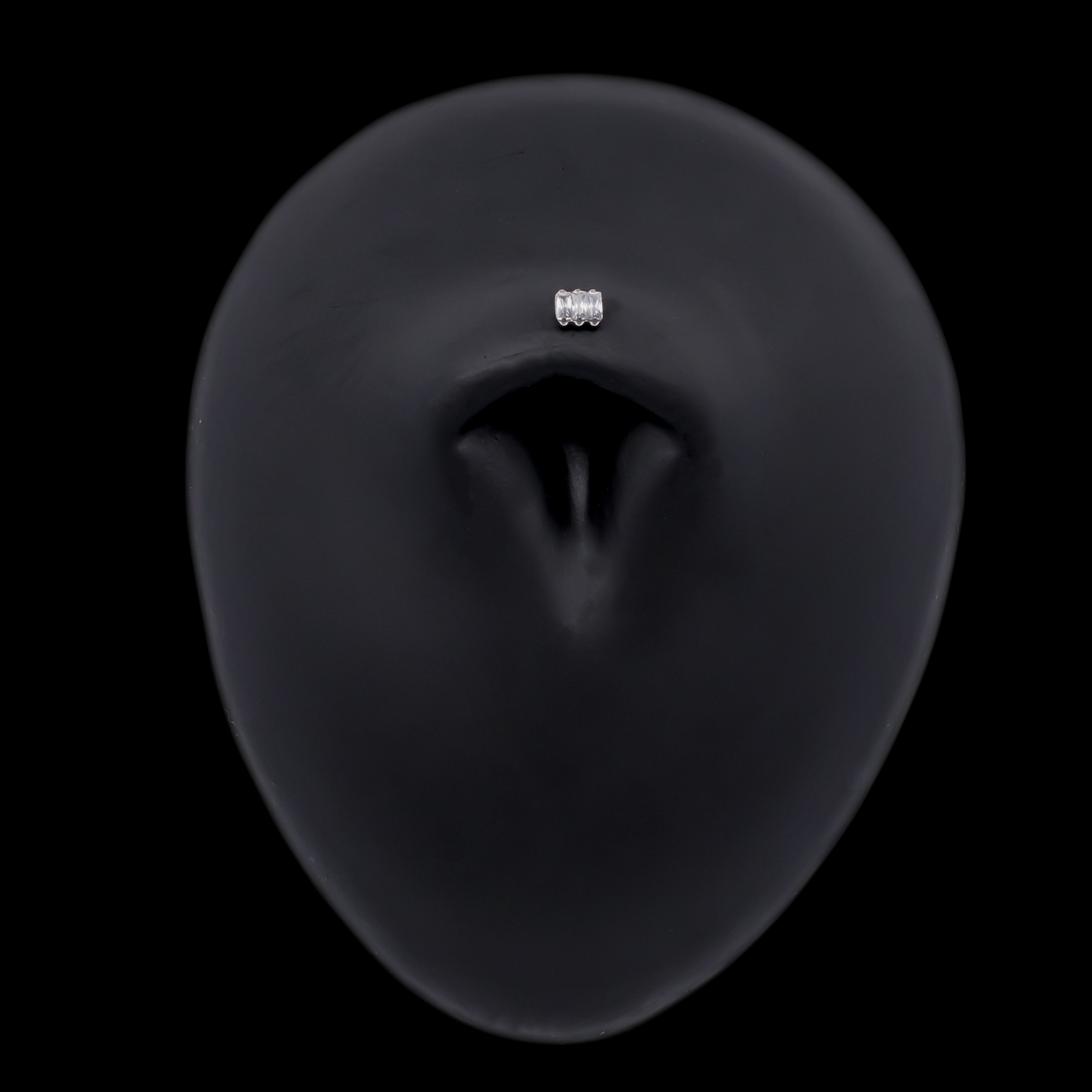 Colette - 16G Internally Threaded End