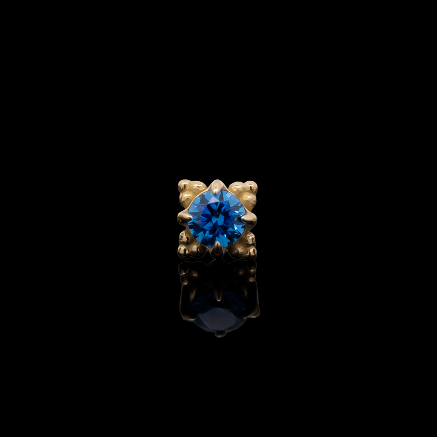 Wren - 18kt Gold Threadless End
