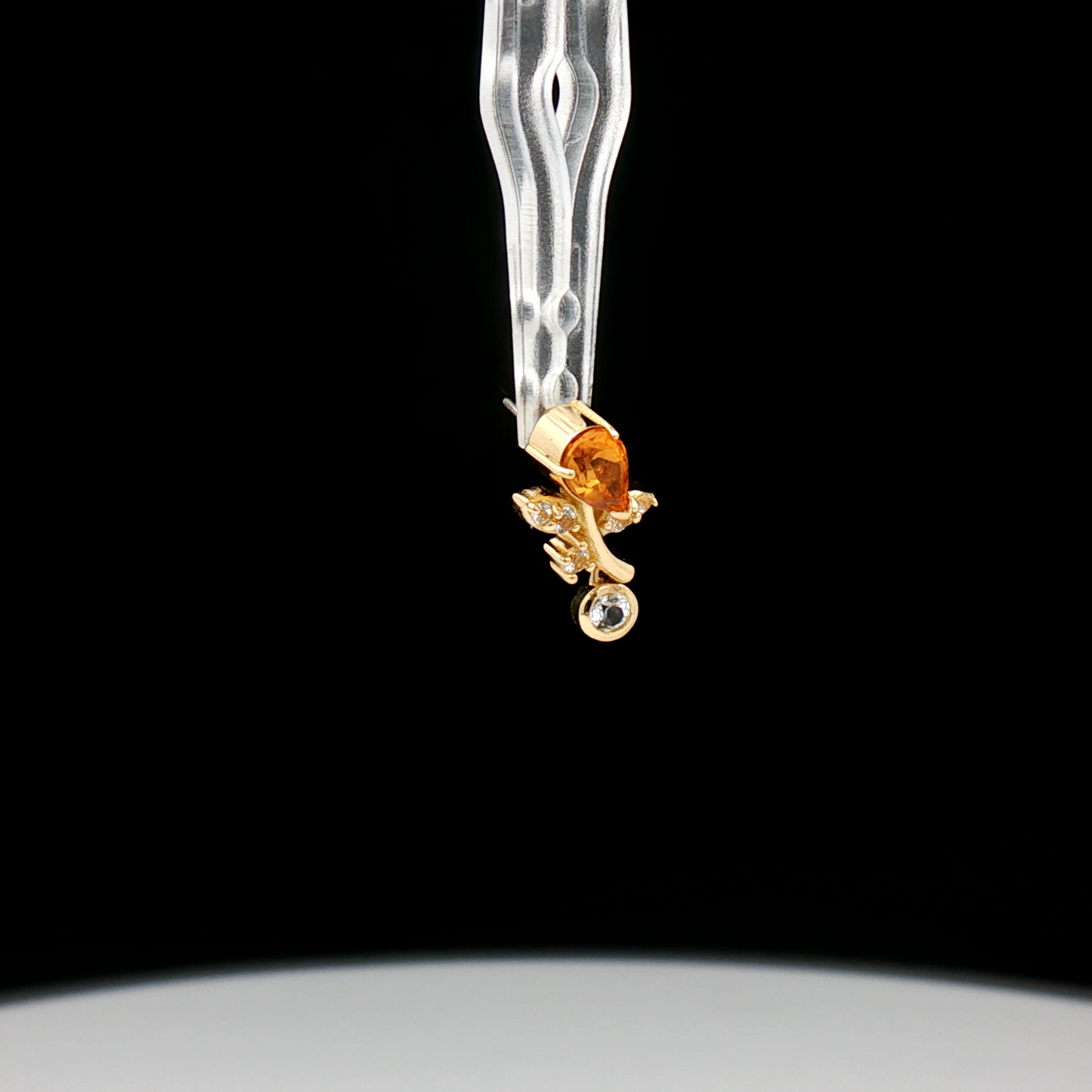 Hazel - 18kt Gold Threadless End