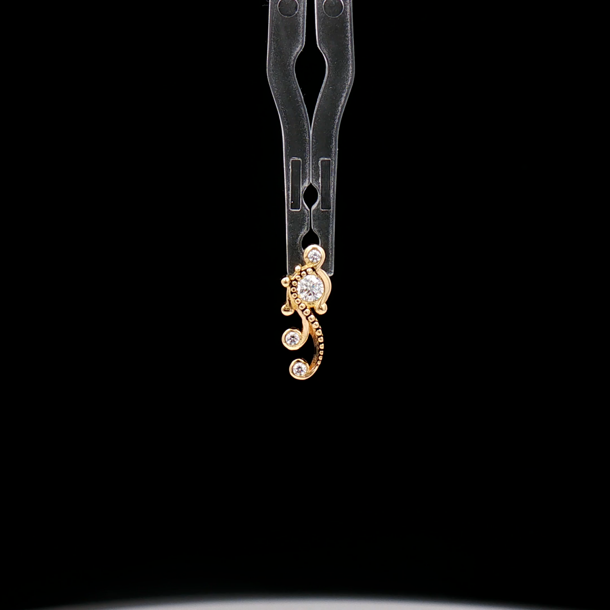 Eliana - 18kt Gold Threadless End