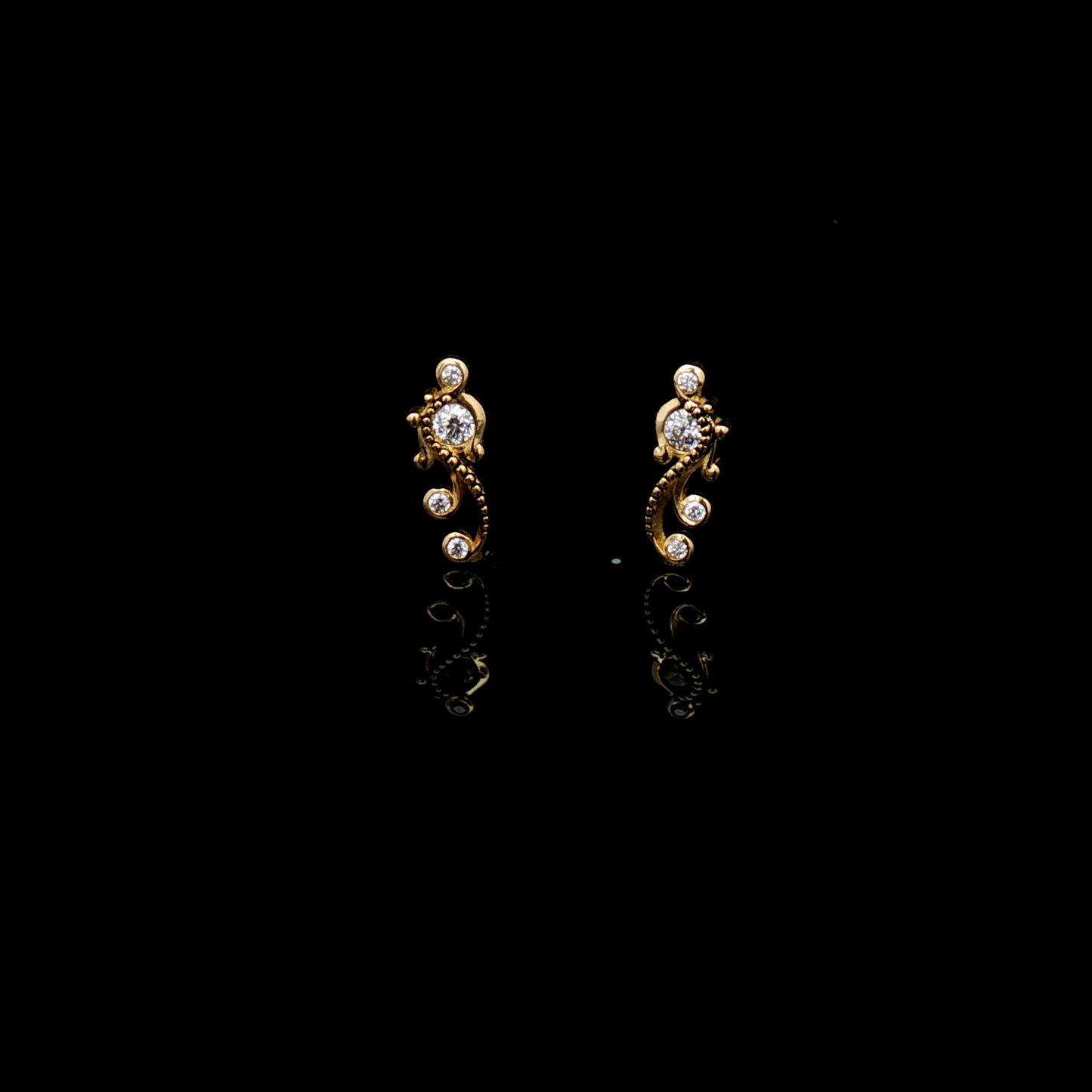 Eliana - 18kt Gold Threadless End