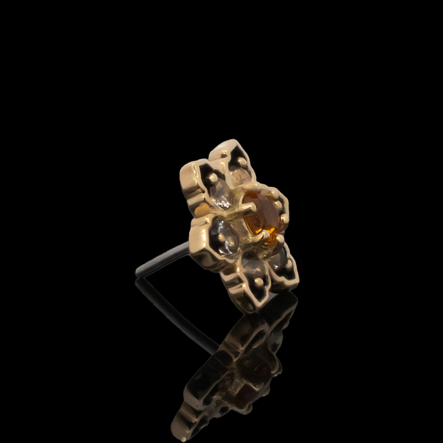 Lily - 18kt Gold Threadless End