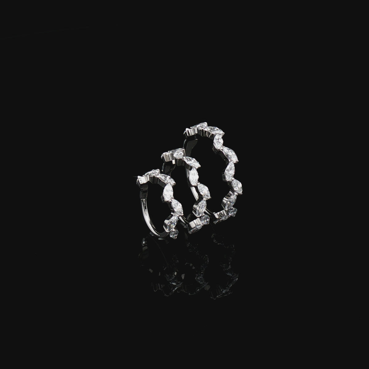 Adeline - Hinged Ring