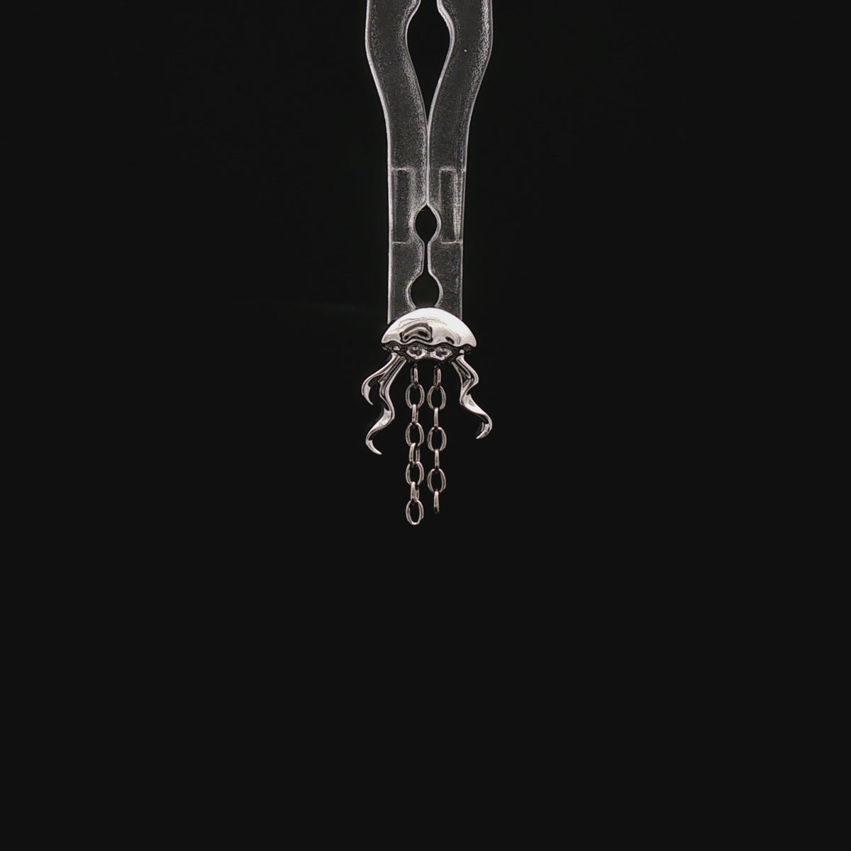 Delphine - 16G Internally Threaded End