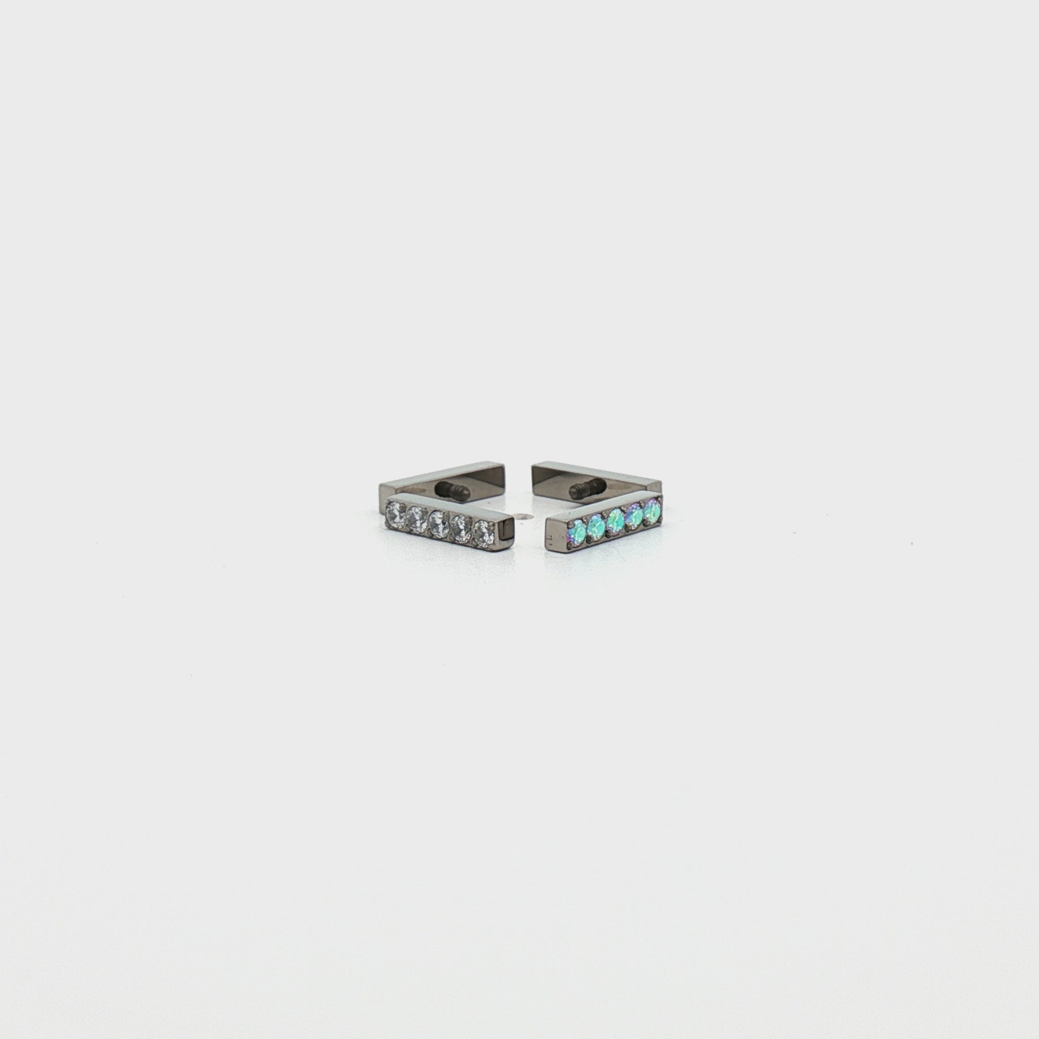 Steel Internally Threaded Bar End with 5 CZ