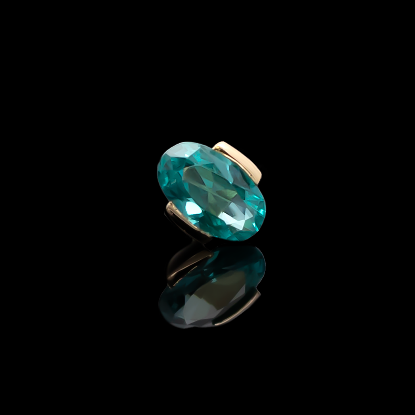 Nura - 18kt Gold Threadless End