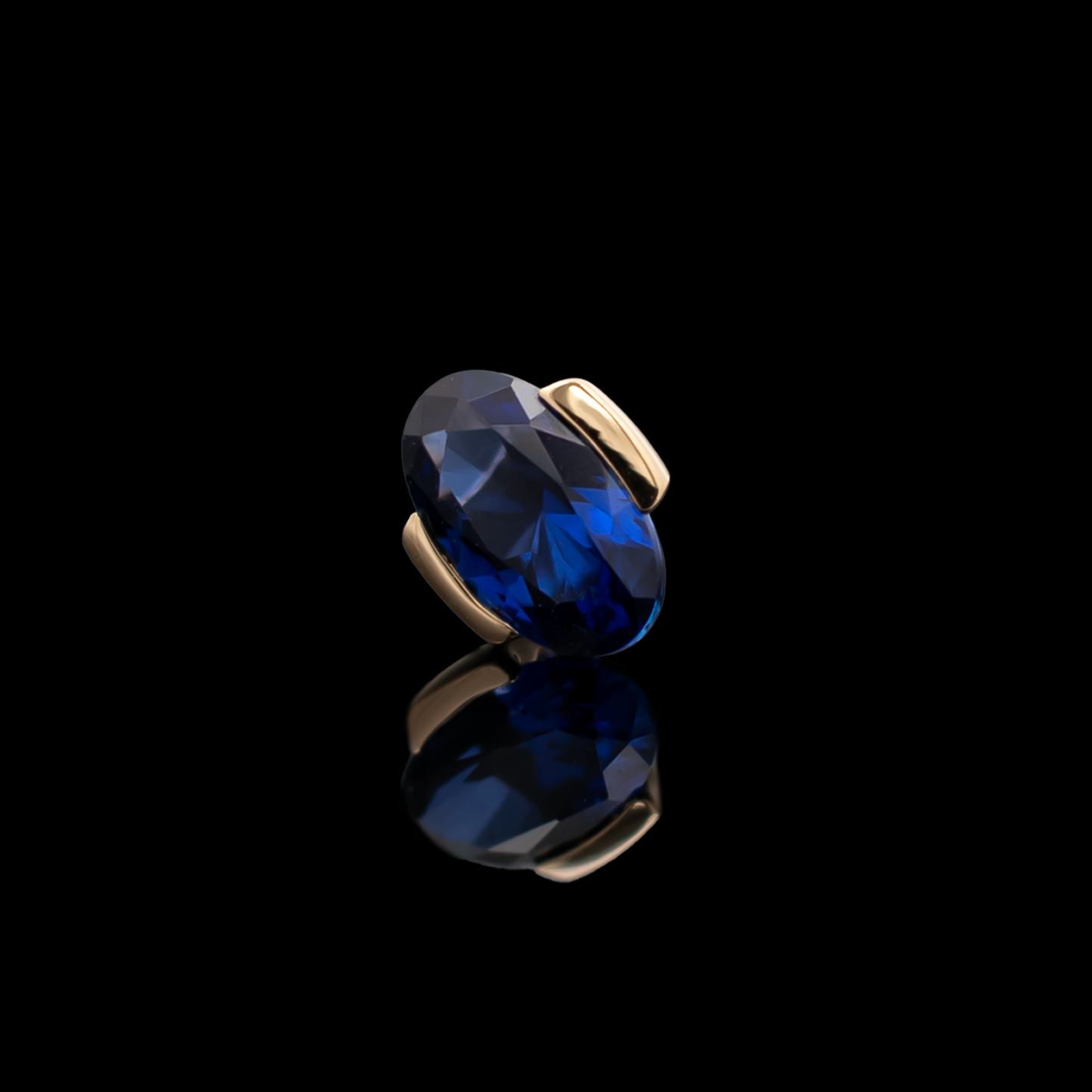 Nura - 18kt Gold Threadless End